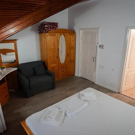 Gasthuis Casa Bendis 3*